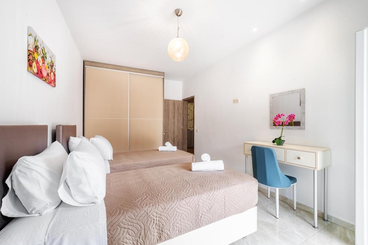 4You Luxury Apartments By Keyplanner Moraítika Kültér fotó