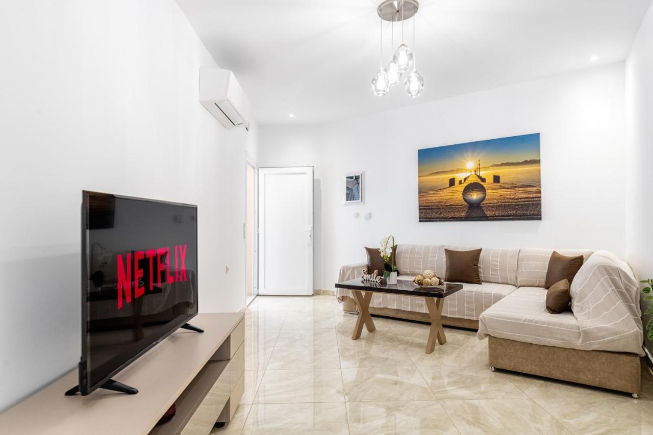 4You Luxury Apartments By Keyplanner Moraítika Kültér fotó