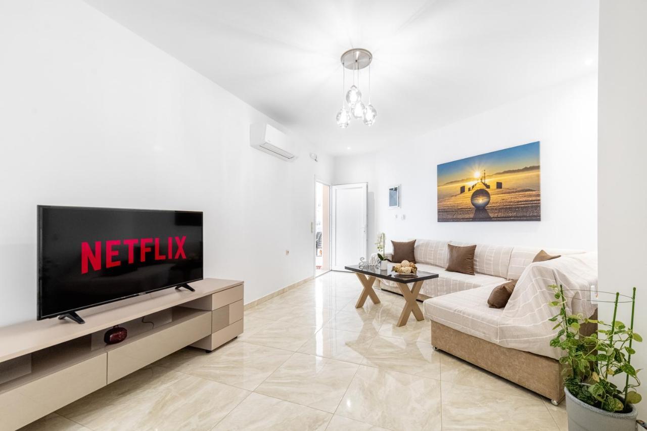 4You Luxury Apartments By Keyplanner Moraítika Kültér fotó