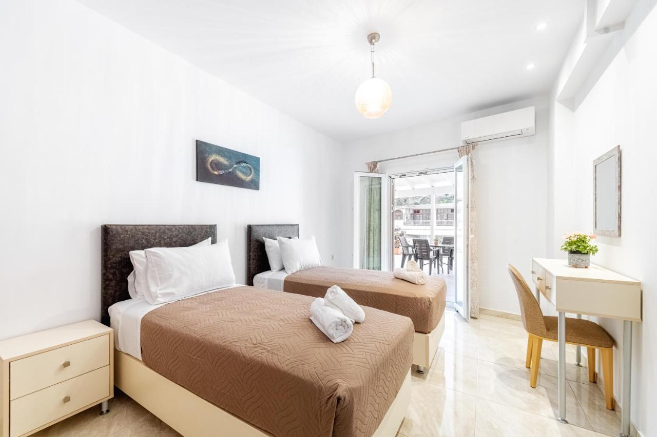 4You Luxury Apartments By Keyplanner Moraítika Kültér fotó