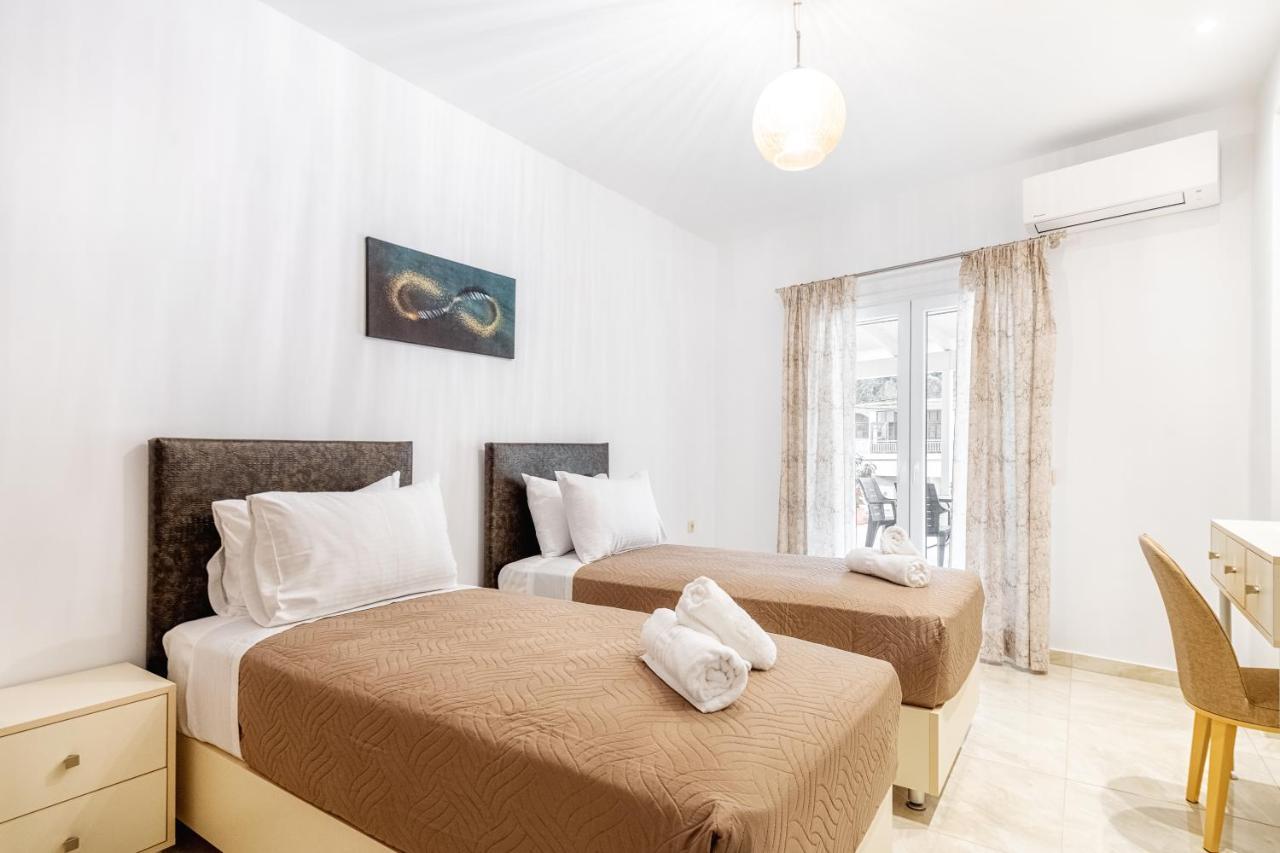 4You Luxury Apartments By Keyplanner Moraítika Kültér fotó